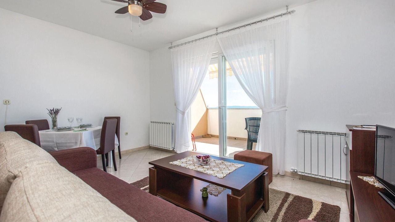 Photo of Bedroom in Smrika