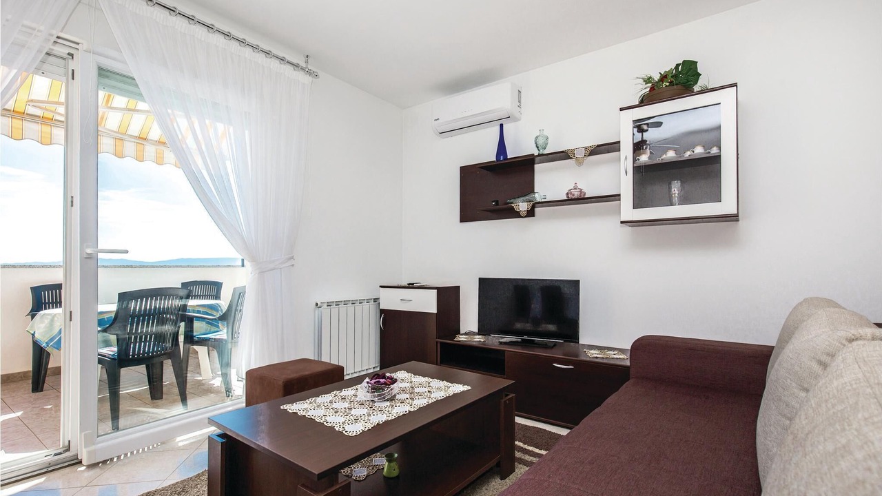Photo of Bedroom in Smrika
