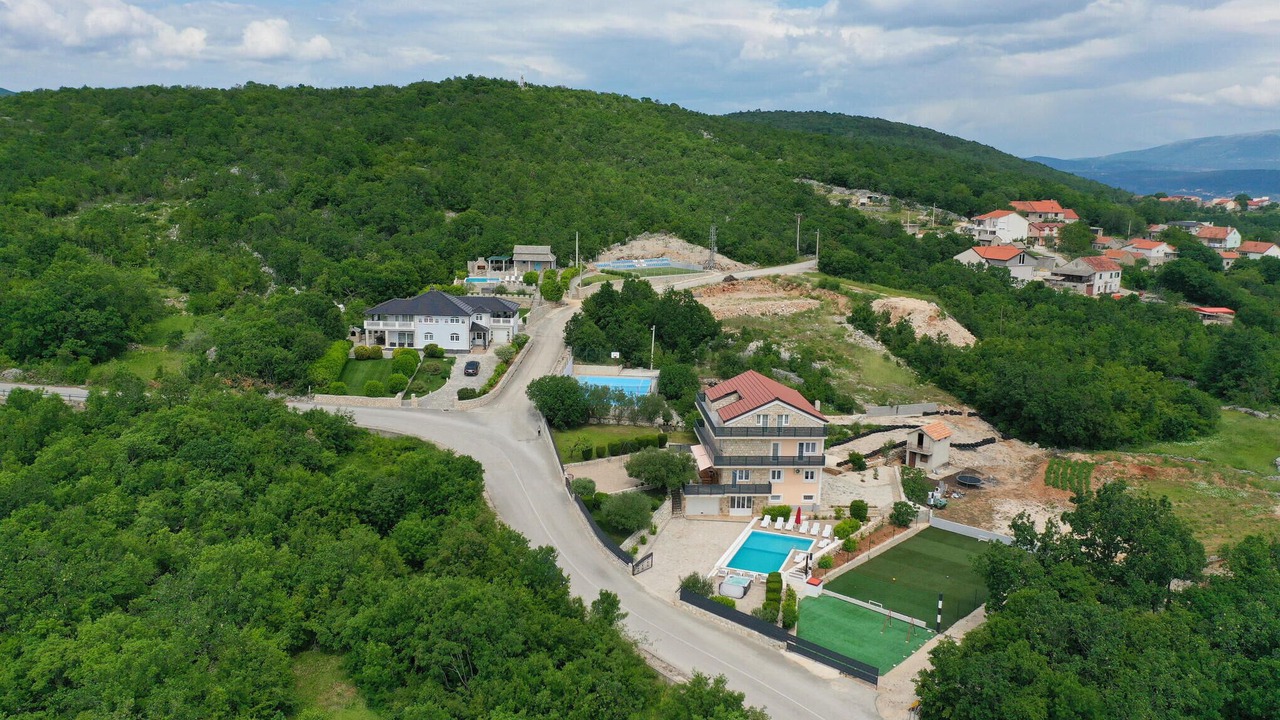 Photo of Others in Podbablje