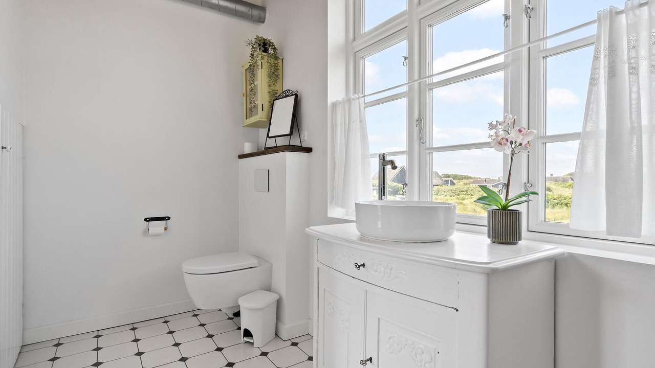 Photo of Bathroom in Houvig Strand