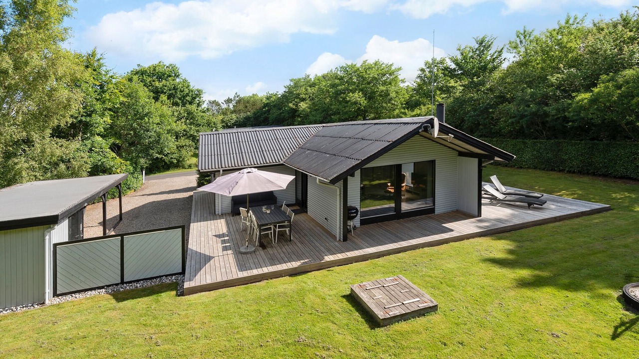 Photo of Others in Falen