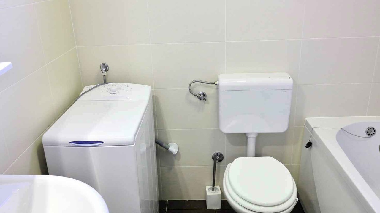 Photo of Bathroom in Silo