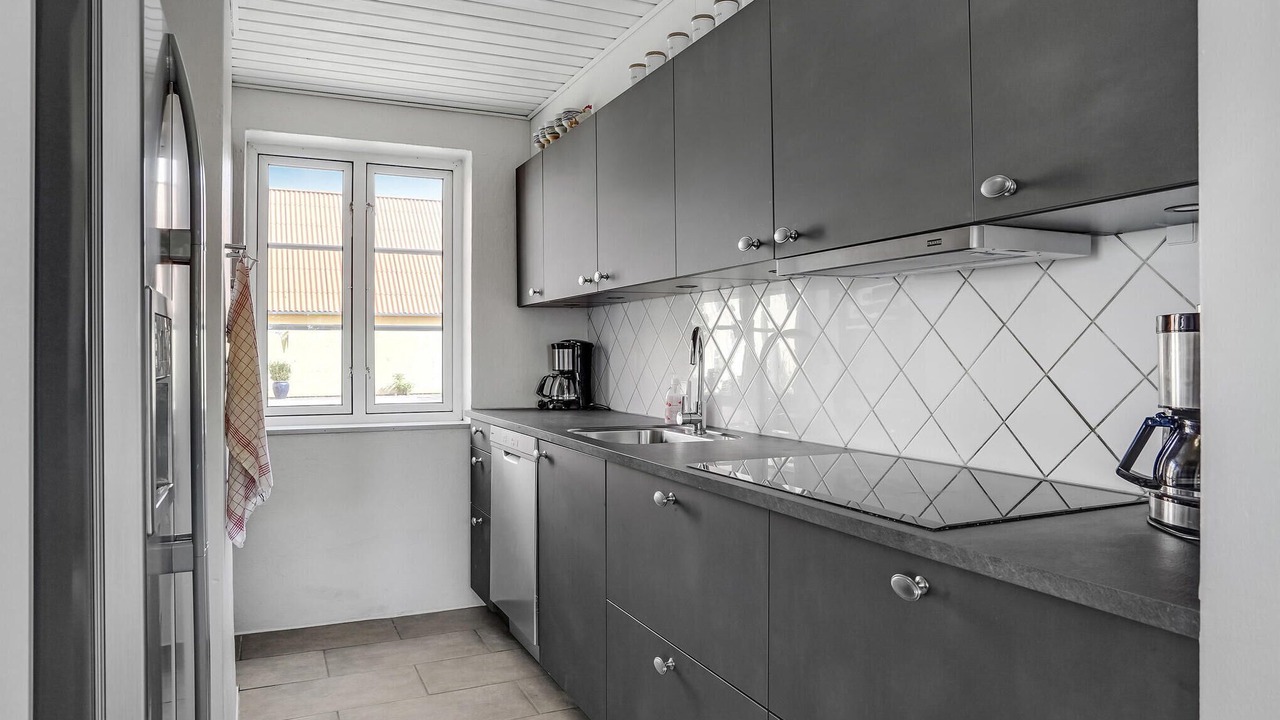 Photo of Others in Knebel