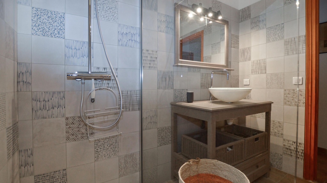 Photo of Bathroom in Nessa
