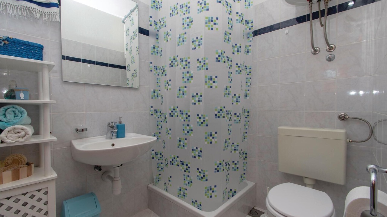 Photo of Bathroom in Blato