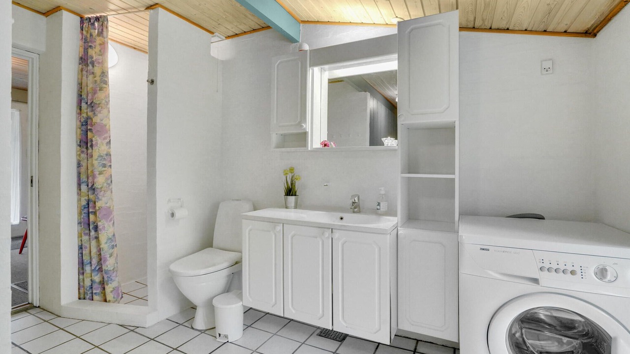 Photo of Bathroom in Fjellerup Strand