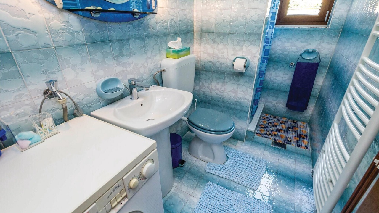 Photo of Bathroom in Liganj