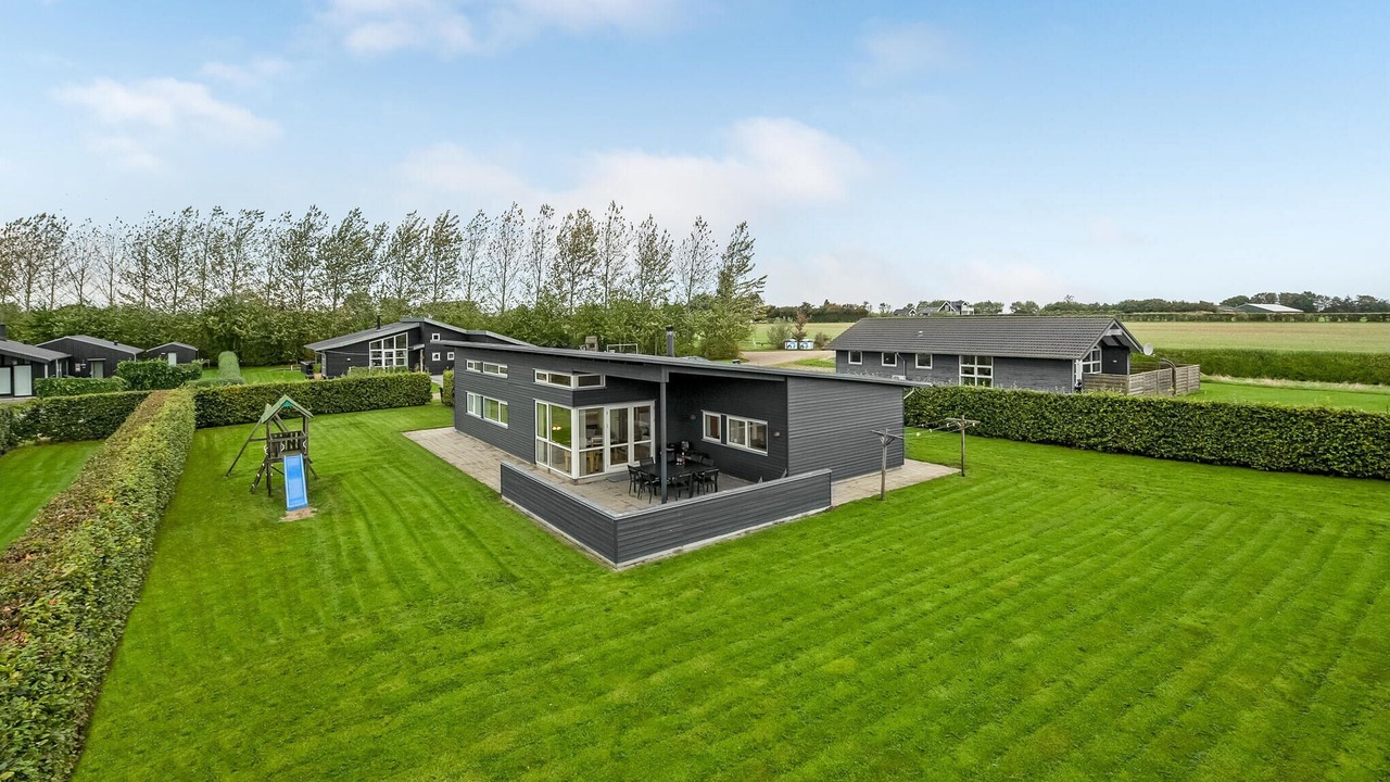 Photo of Outdoor in Flovt Strand