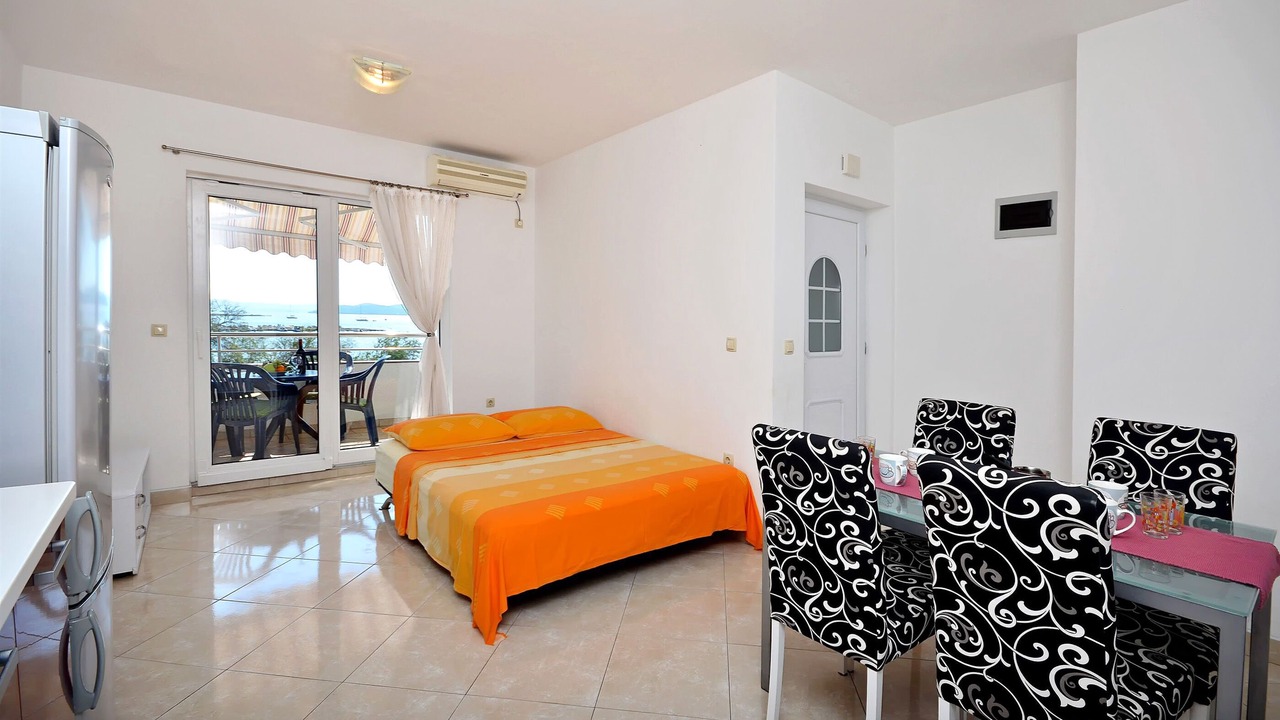 Photo of Bedroom in Srima
