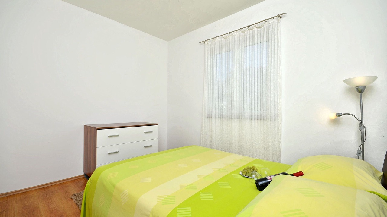 Photo of Bedroom in Srima
