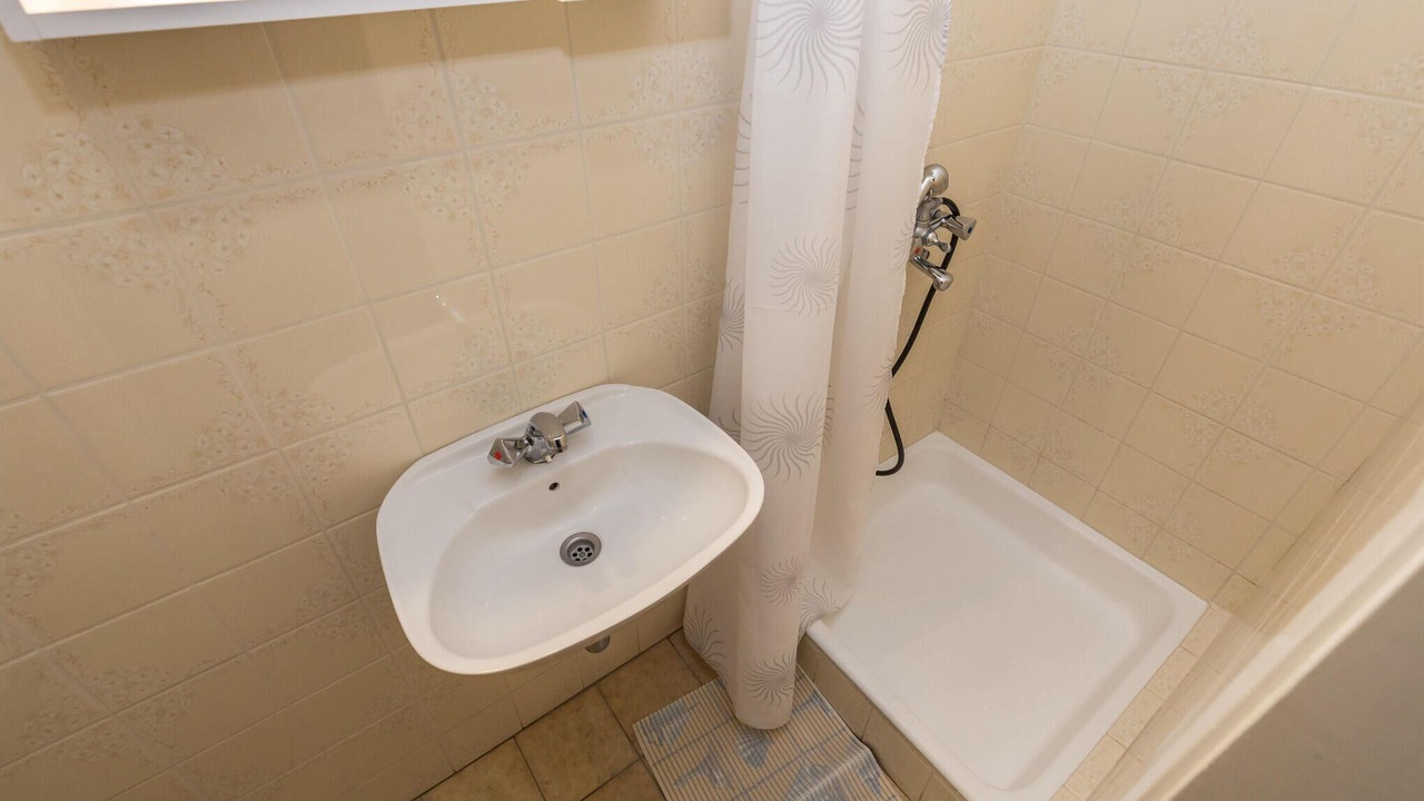 Photo of Bathroom in Palit