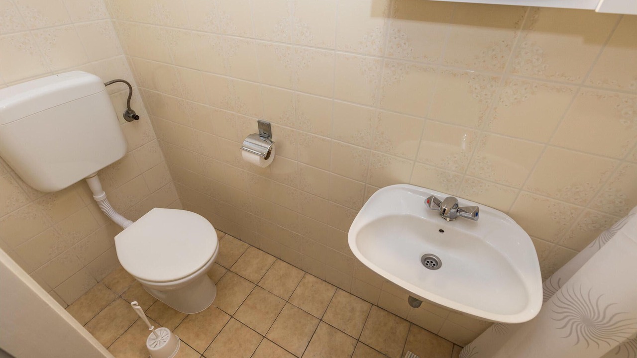 Photo of Bathroom in Palit