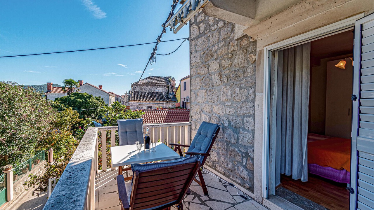 Photo of Outdoor in Broce