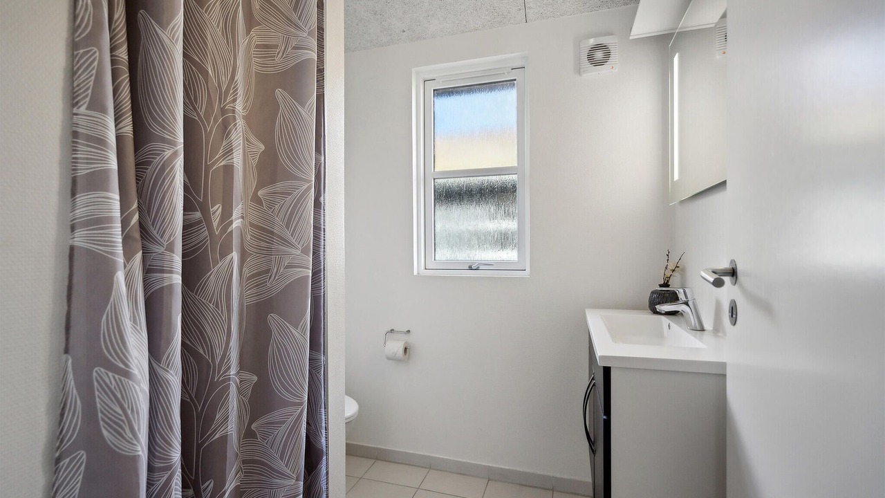 Photo of Bathroom in Blavand Strand