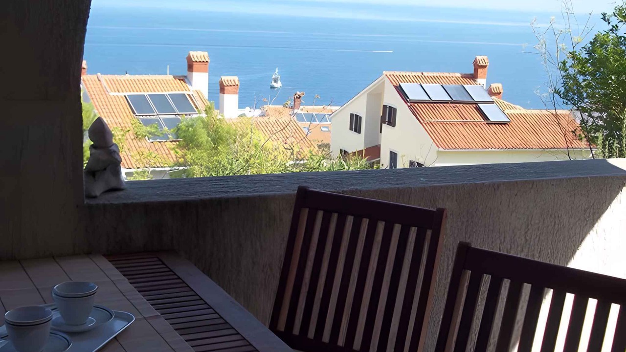 Photo of Outdoor in Cove Murtar
