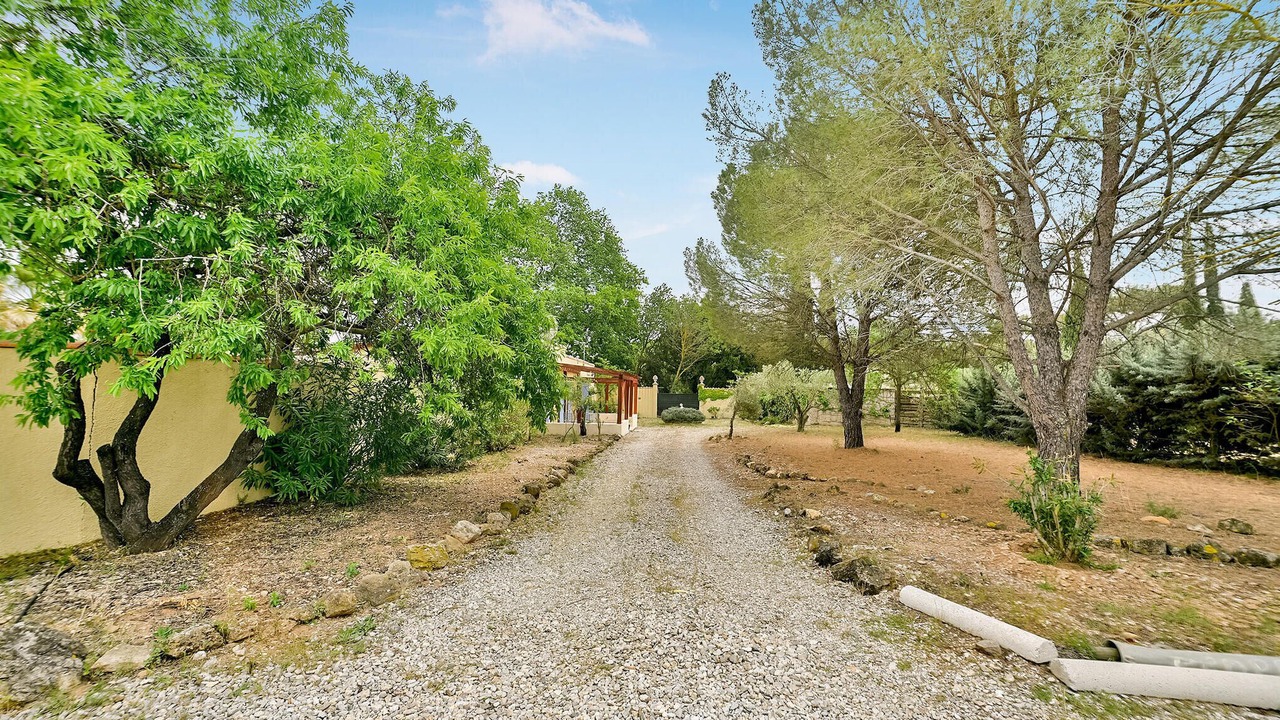 Photo of Others in Aspiran