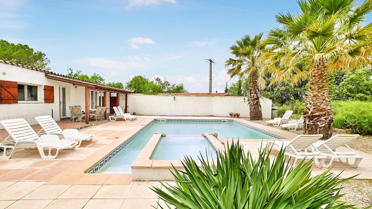 Photo of Outdoor in Aspiran