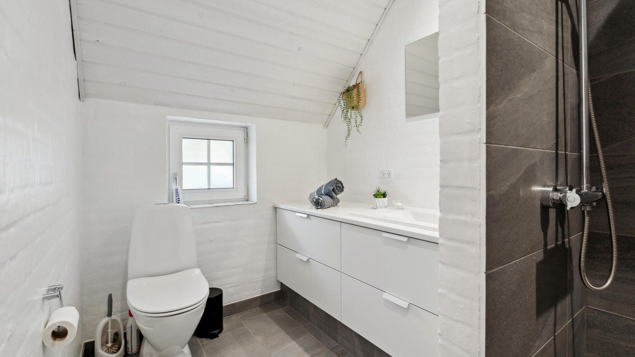 Photo of Bathroom in Øby