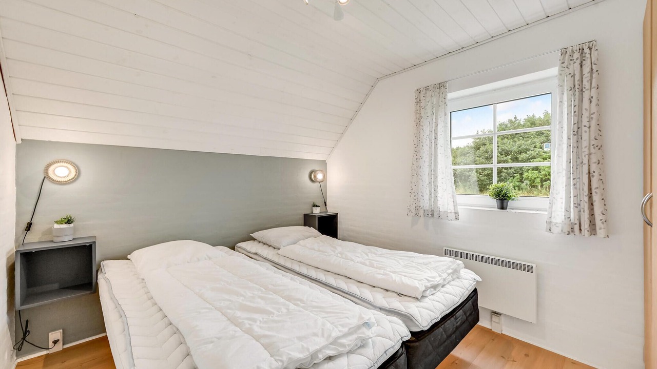 Photo of Others in Øby