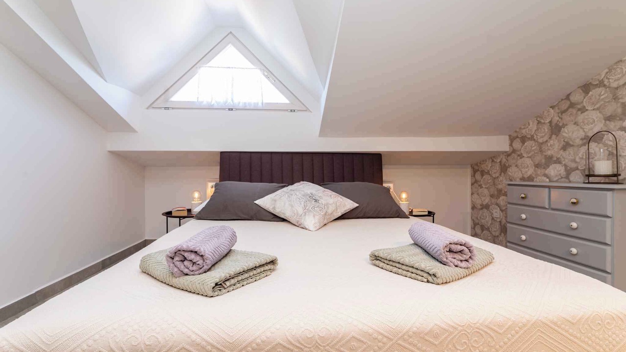 Photo of Bedroom in Silo