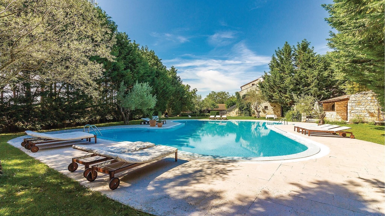 Photo of Outdoor in Bale