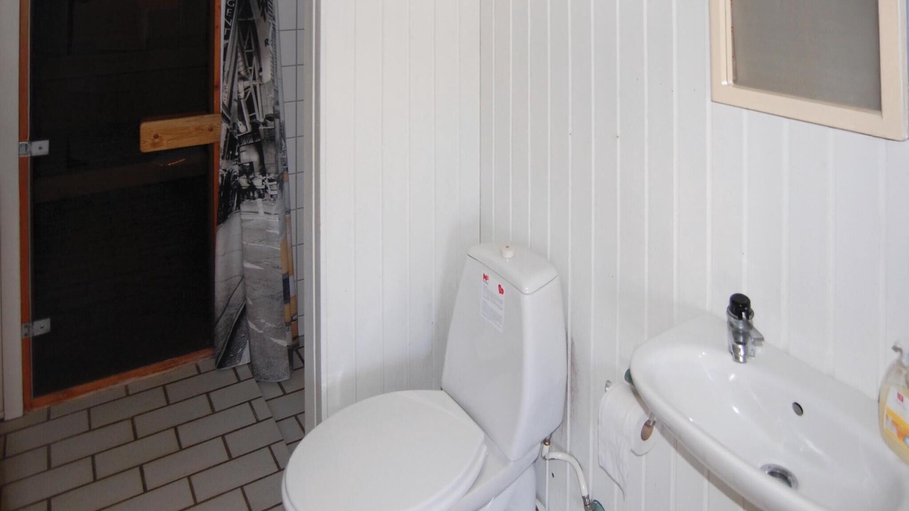 Photo of Bathroom in Bøtø By