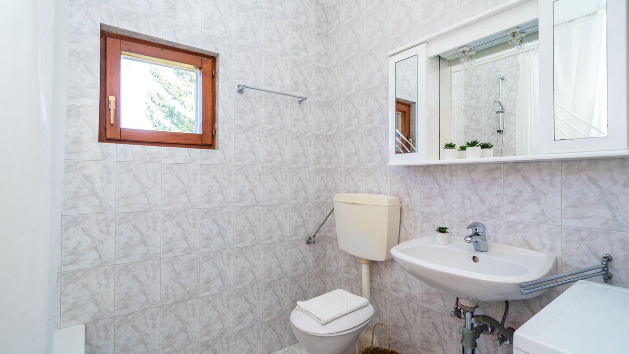 Photo of Bathroom in Dubrovacko Primorje