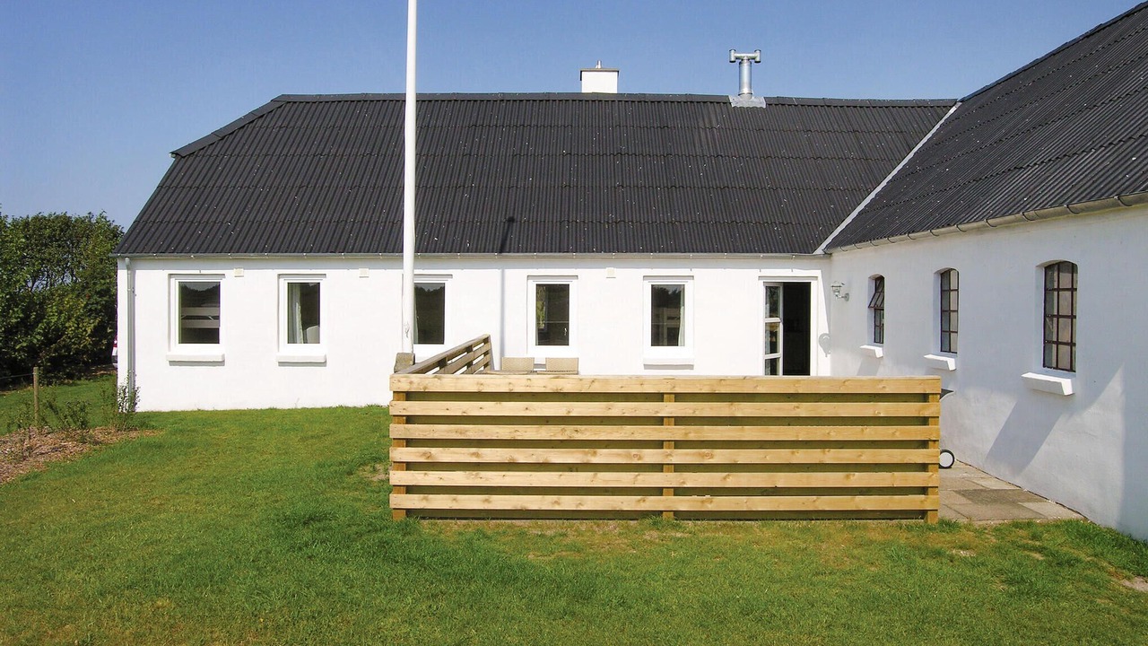 Photo of Others in Vesløs