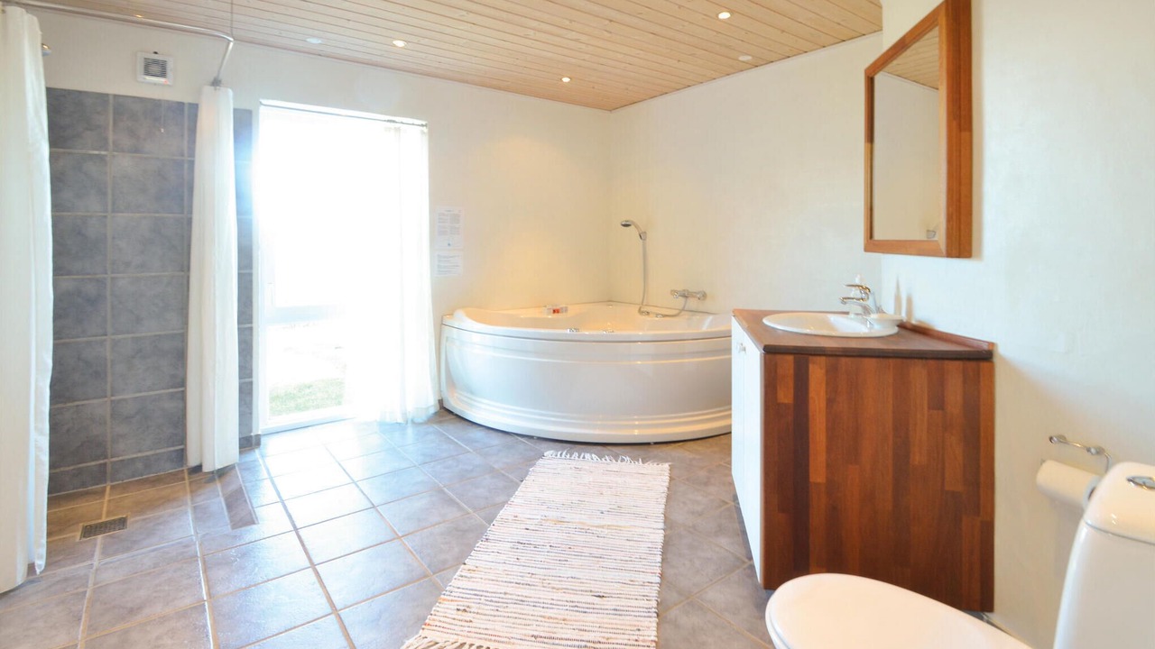 Photo of Bathroom in Vesløs