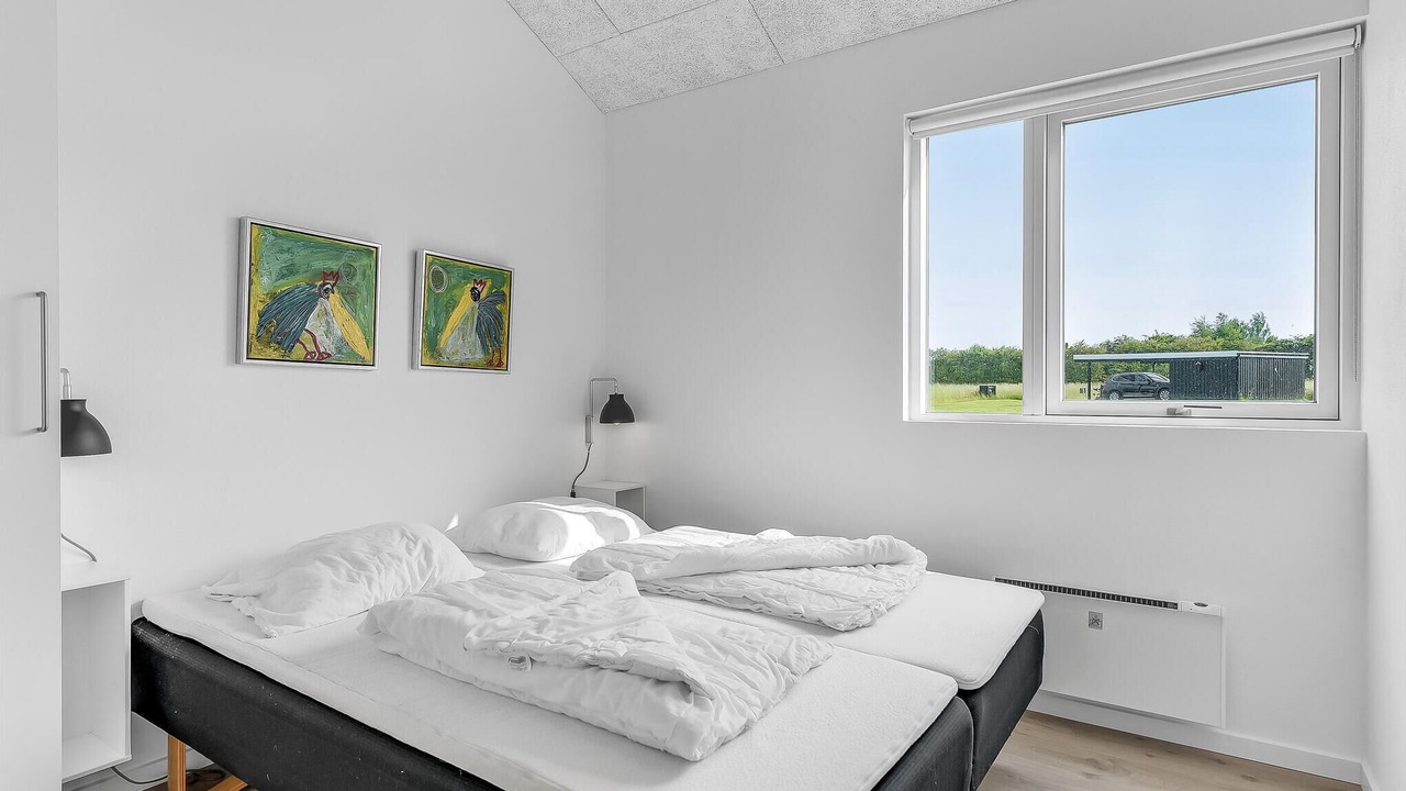 Photo of Others in Arø