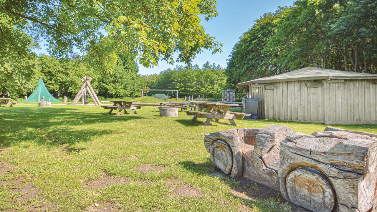 Photo of Others in Arø