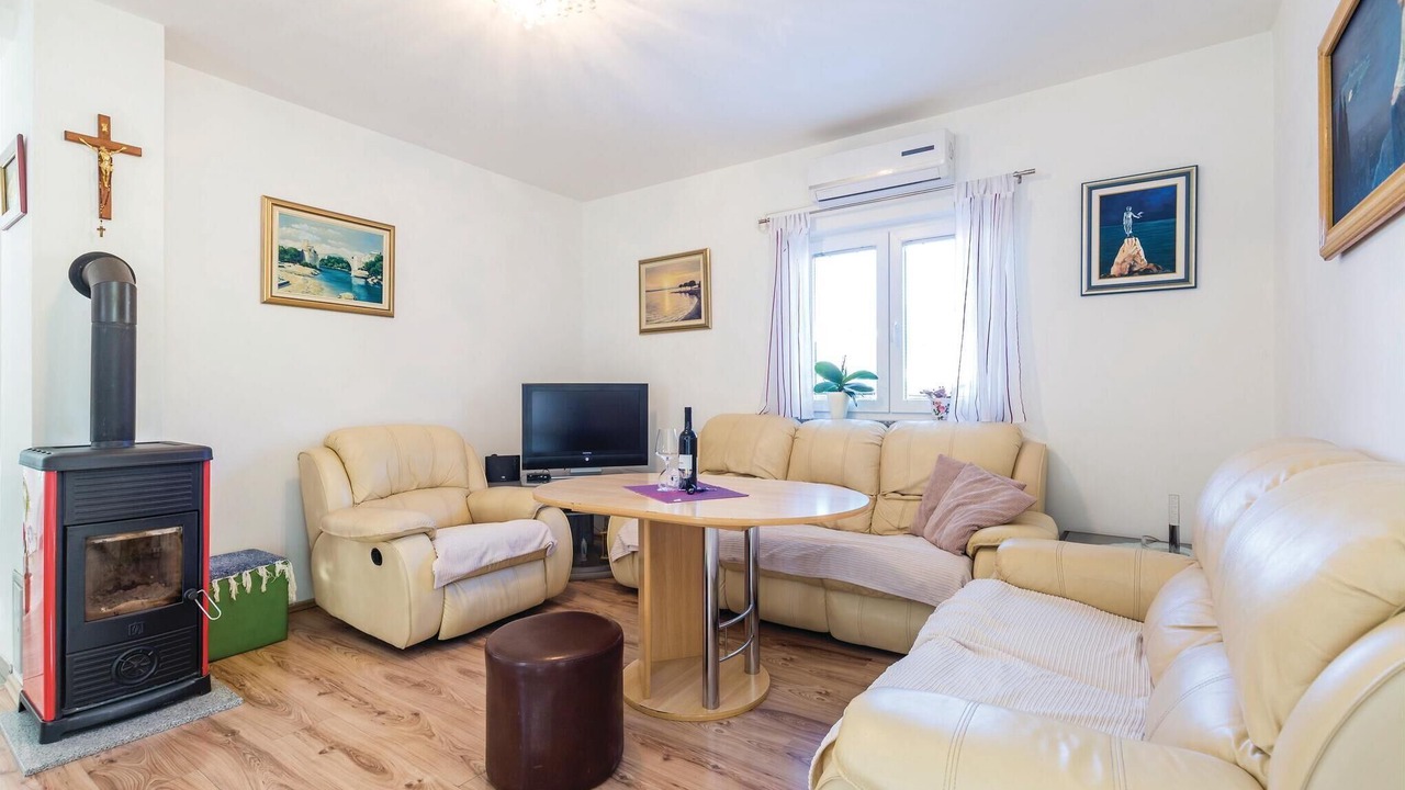 Photo of Bedroom in Kuceli