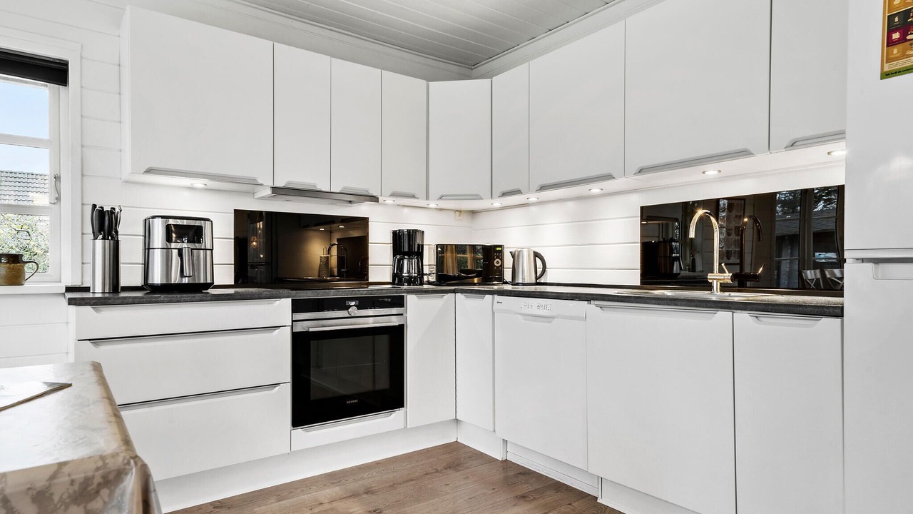 Photo of Others in Skaven Strand