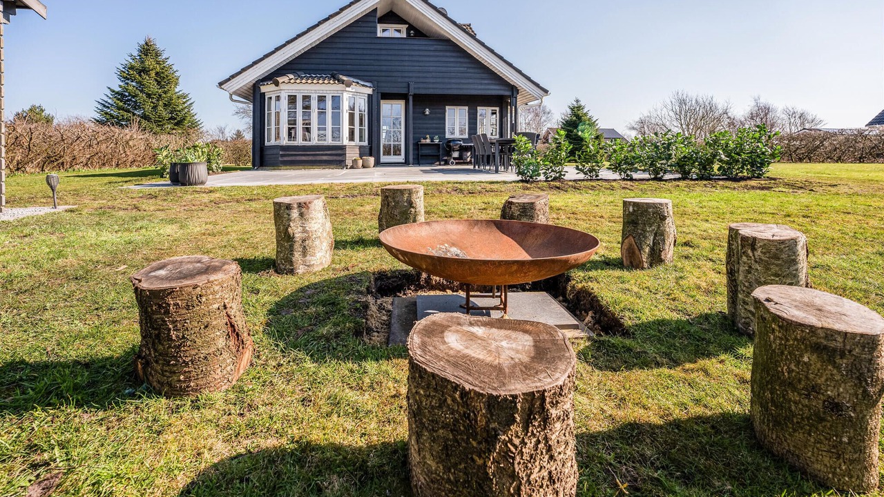 Photo of Others in Skaven Strand