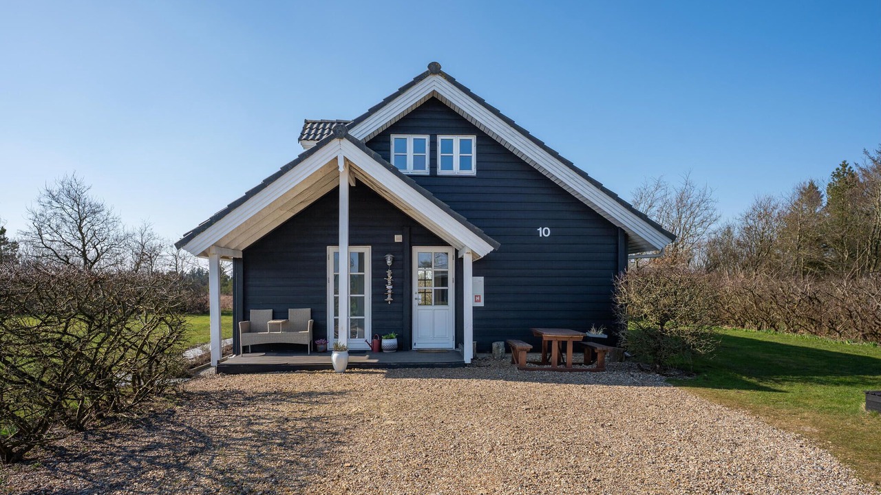 Photo of Others in Skaven Strand