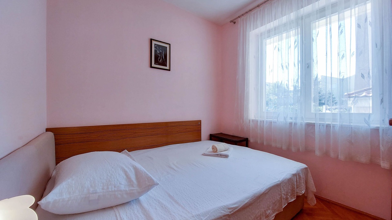 Photo of Bedroom in Punat