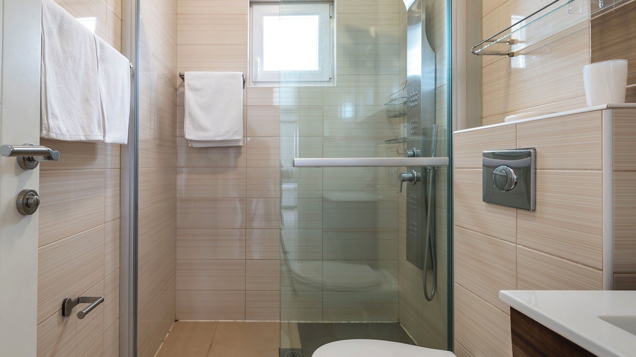 Photo of Bathroom in Kolan