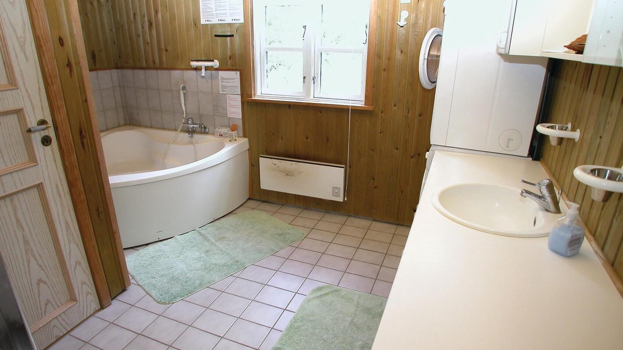 Photo of Bathroom in Toftum