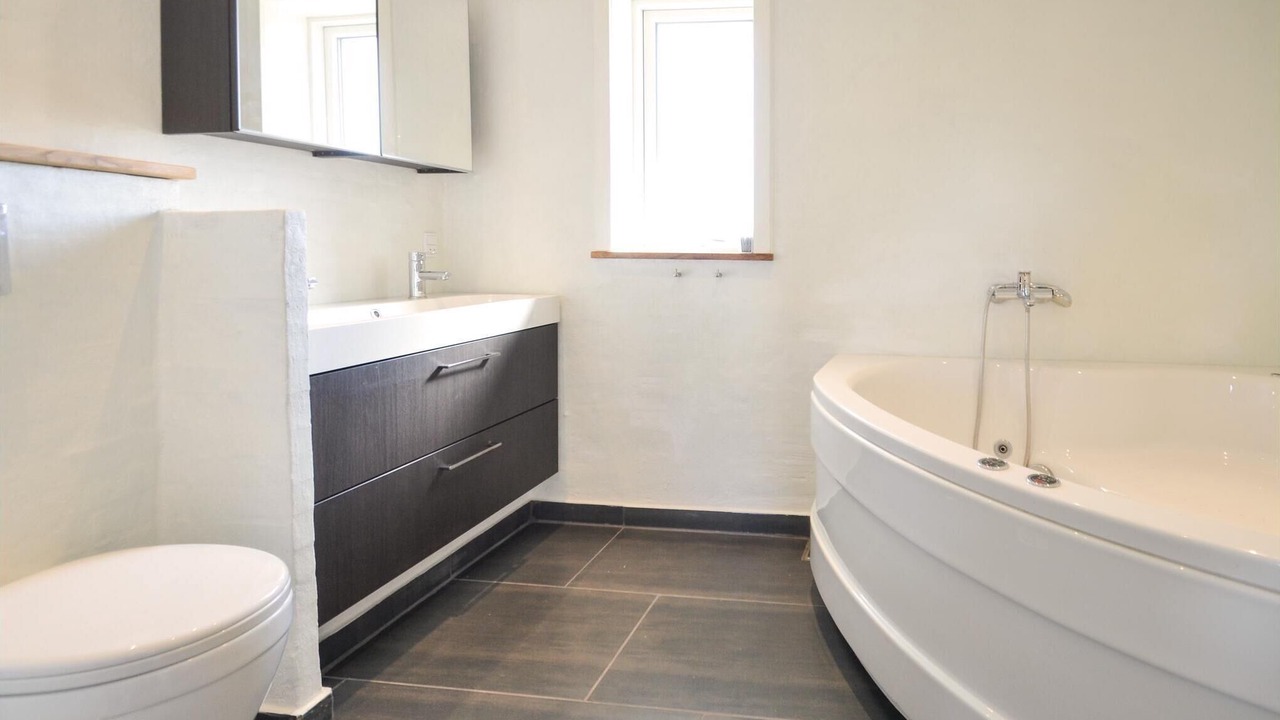 Photo of Bathroom in Agger