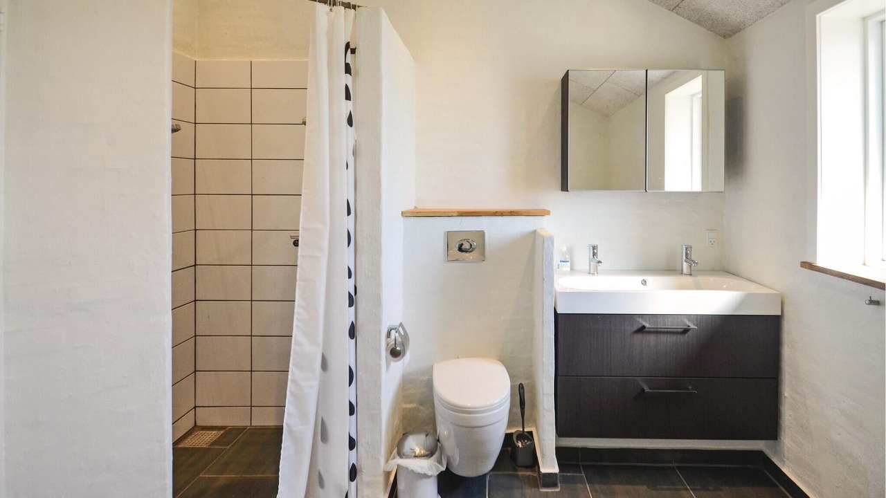 Photo of Bathroom in Agger