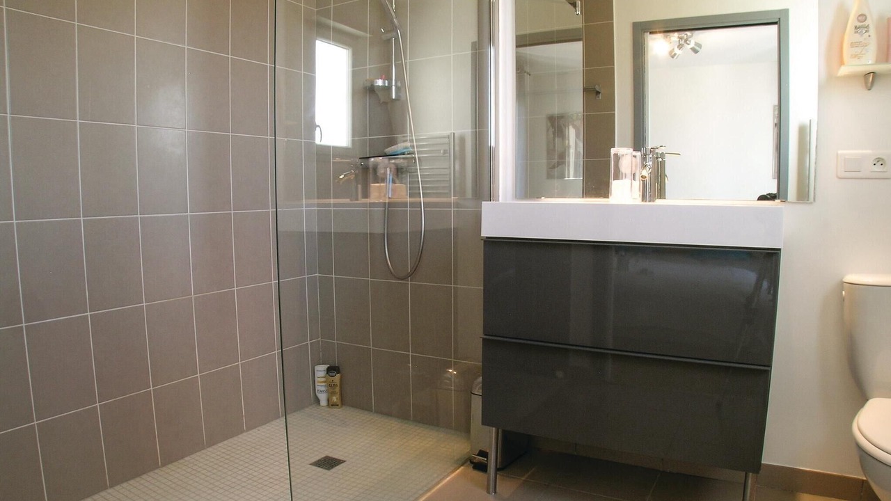 Photo of Bathroom in Saint-Michel-en-l'Herm