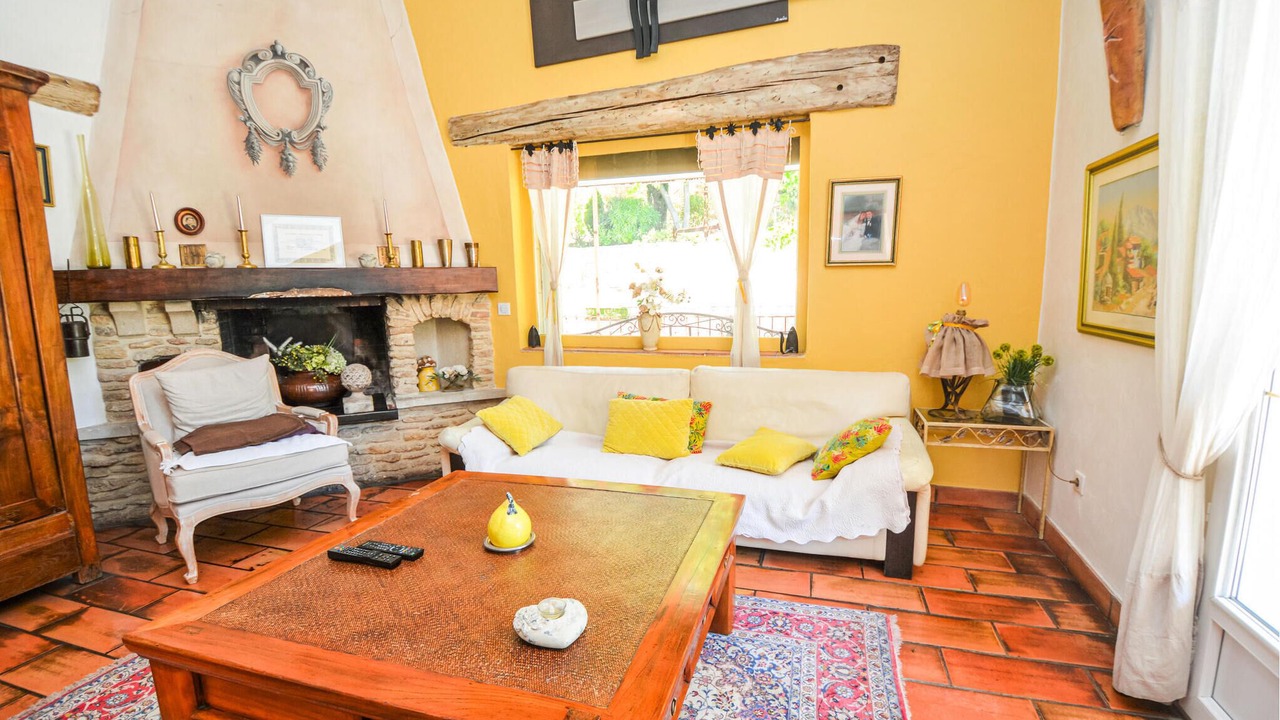 Photo of Bedroom in Orgon