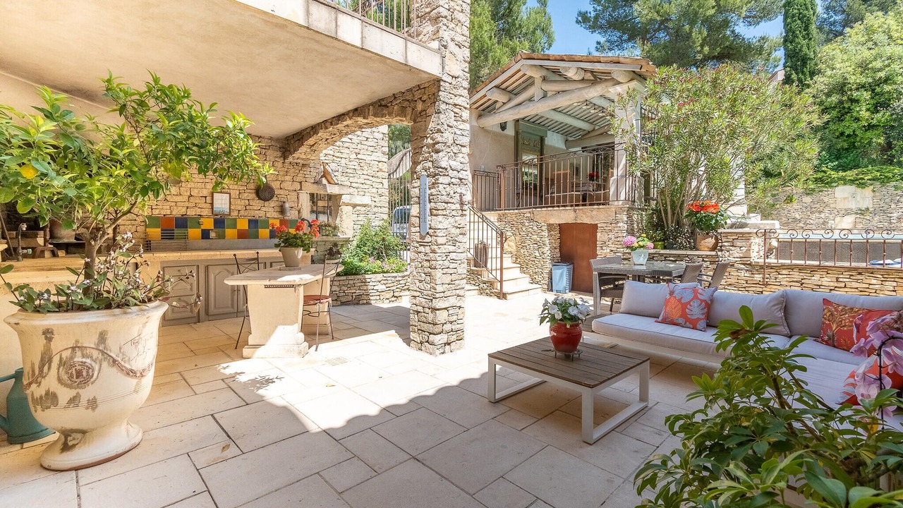 Photo of Others in Orgon