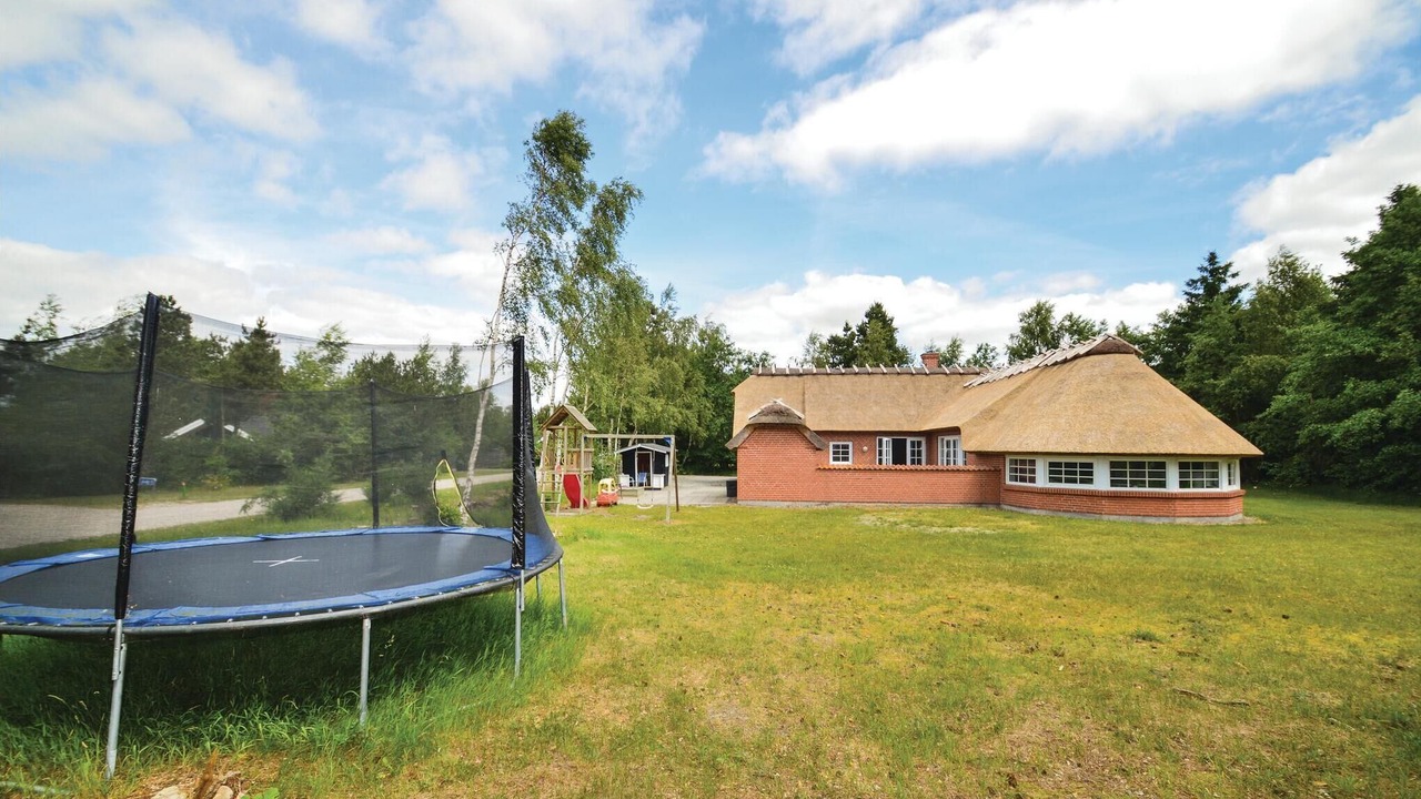 Photo of Others in Bøtø By