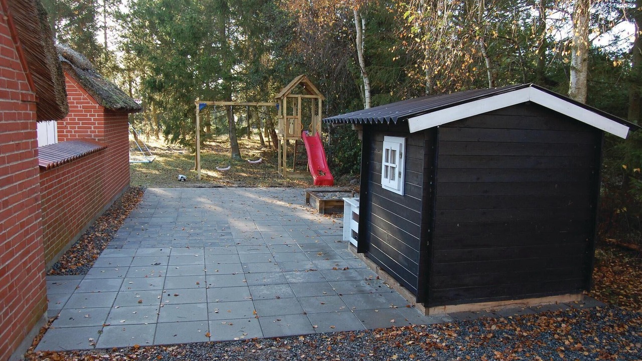 Photo of Others in Bøtø By