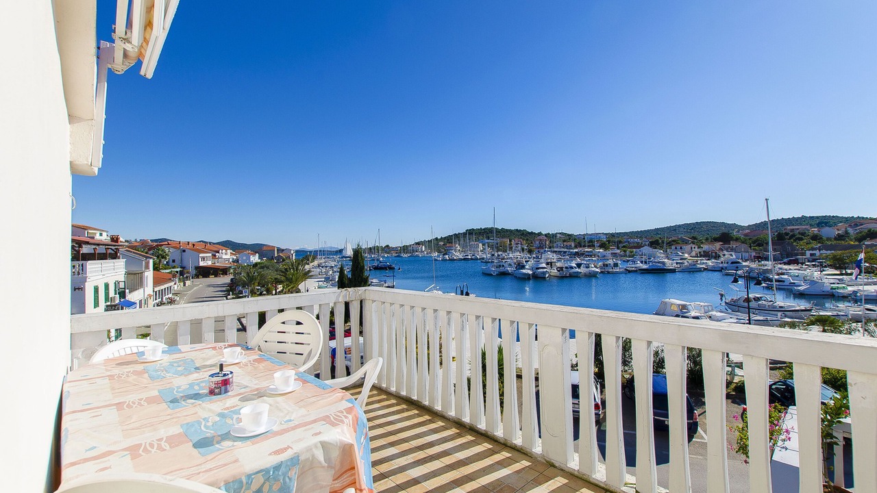 Photo of Outdoor in Jezera
