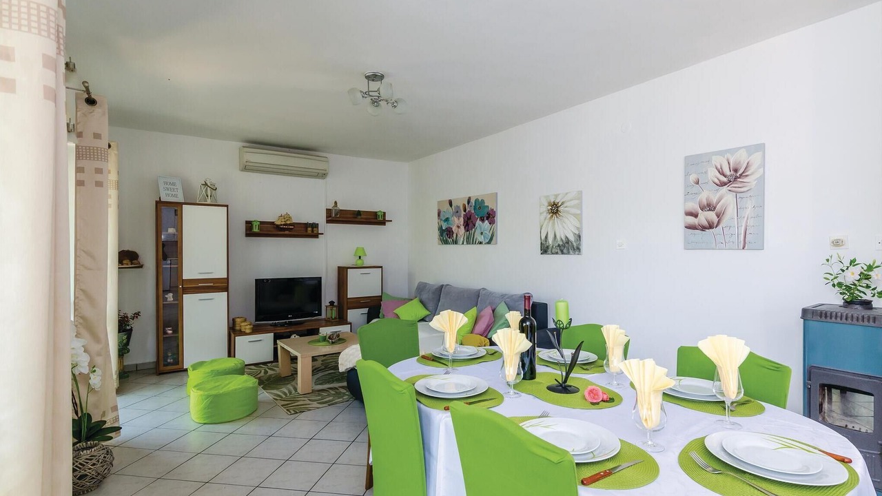 Photo of Bedroom in Slano