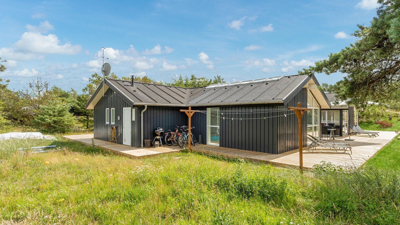 Photo of Outdoor in Skram