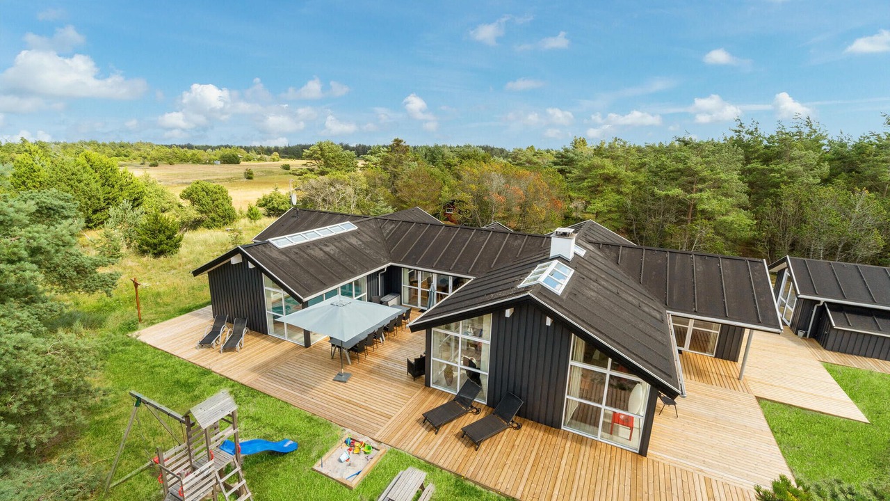 Photo of Outdoor in Skram