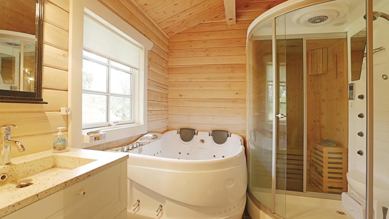 Photo of Bathroom in Boderne